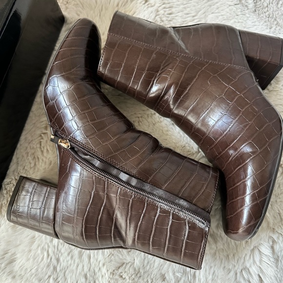 Jones New York Chocolate Croc-Pattern Heeled Boots - Picture 3 of 4
